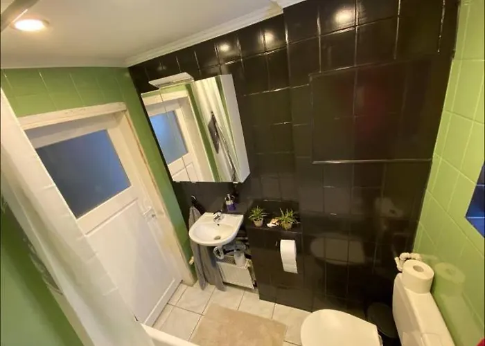 Apartment Fuer 2 Monteure In Heppenheim Kirschhausen Heppenheim (Bergstrasse)