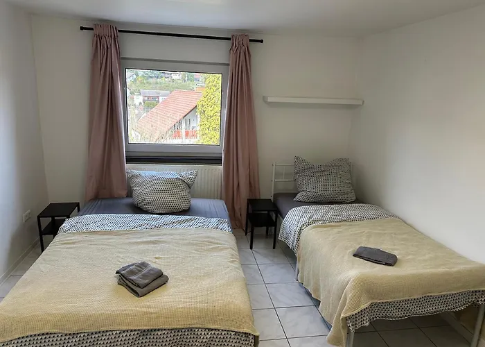 Fuer 2 Monteure In Heppenheim Kirschhausen * Heppenheim (Bergstrasse)